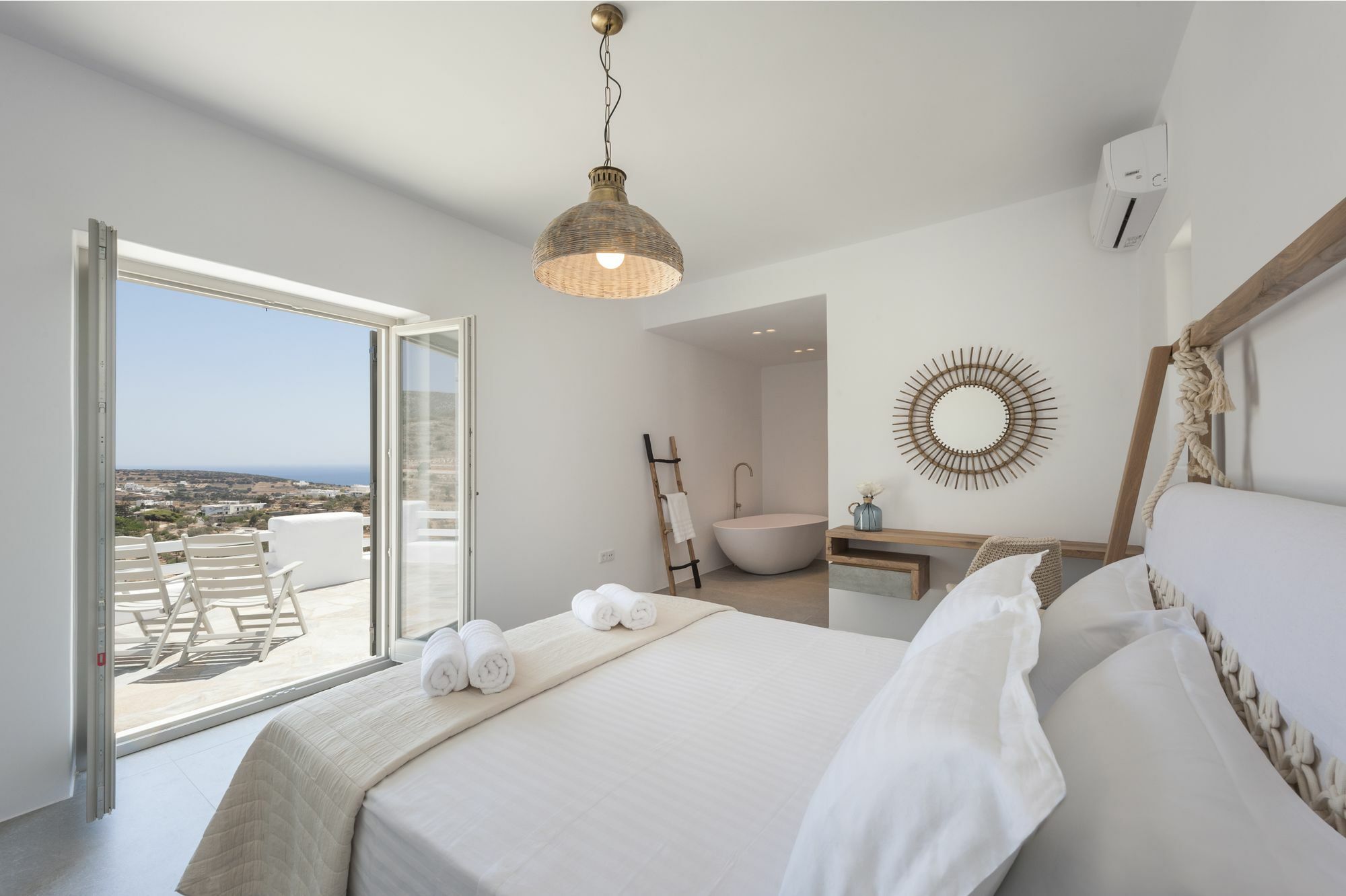 Niriides Luxury Villas Aliki  Bagian luar foto